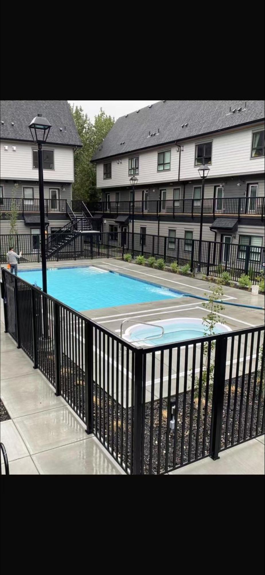Brand New 2Br Condo With Outdoor Swimming Pool And Hot Tub Canmore Exteriér fotografie